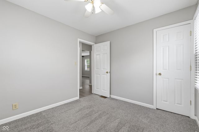 255 S 9th Avenue, Beech Grove, IN 46107