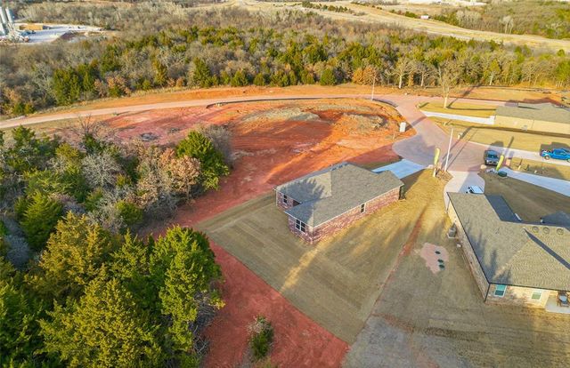 8541 Antler Lane, Guthrie, OK 73044