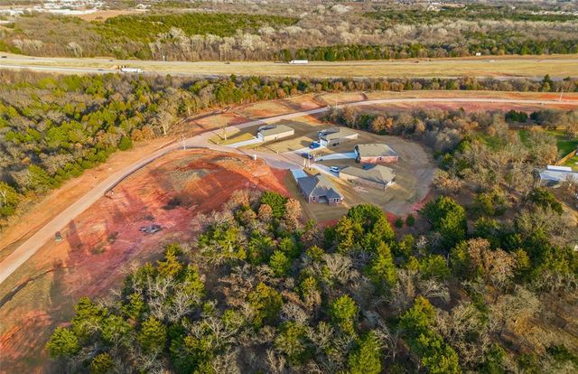 8541 Antler Lane, Guthrie, OK 73044