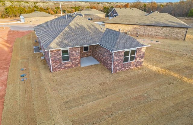 8541 Antler Lane, Guthrie, OK 73044