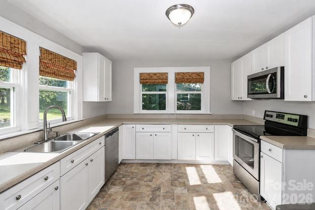 401 N Oakland Avenue, Statesville, NC 28677