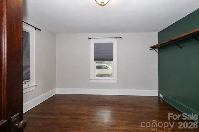 401 N Oakland Avenue, Statesville, NC 28677