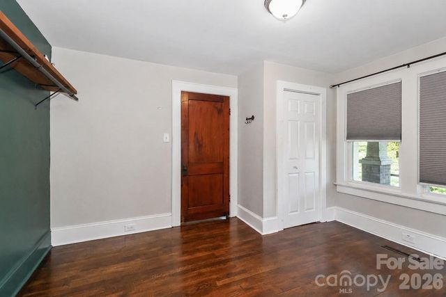 401 N Oakland Avenue, Statesville, NC 28677