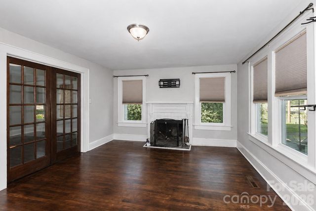 401 N Oakland Avenue, Statesville, NC 28677