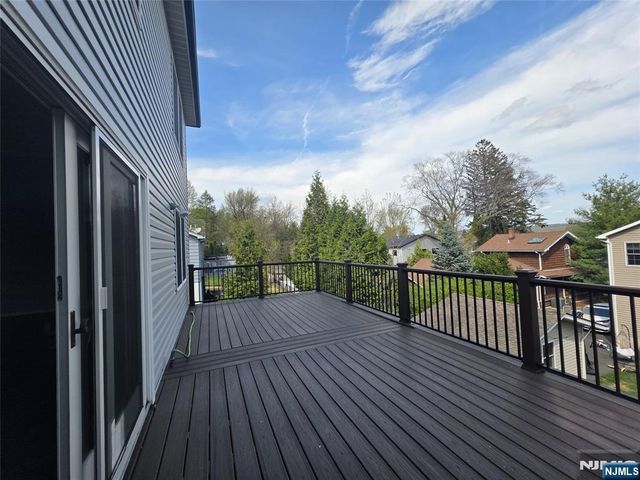 194 8th Street, Cresskill, NJ 07626