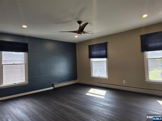 194 8th Street, Cresskill, NJ 07626