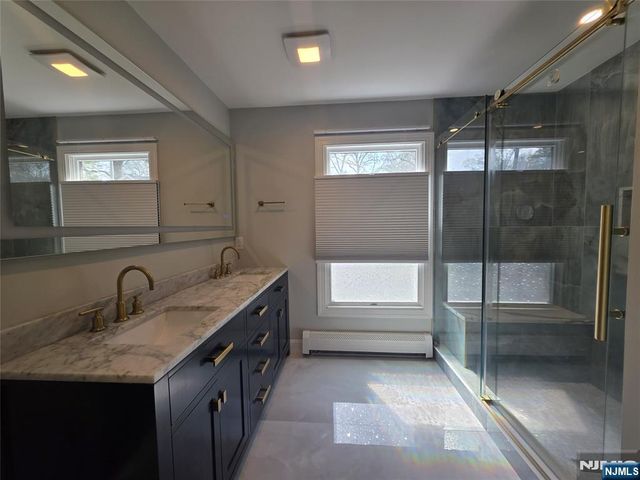 194 8th Street, Cresskill, NJ 07626