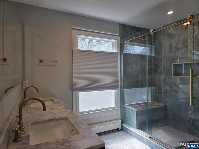 194 8th Street, Cresskill, NJ 07626