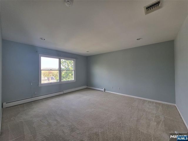 194 8th Street, Cresskill, NJ 07626