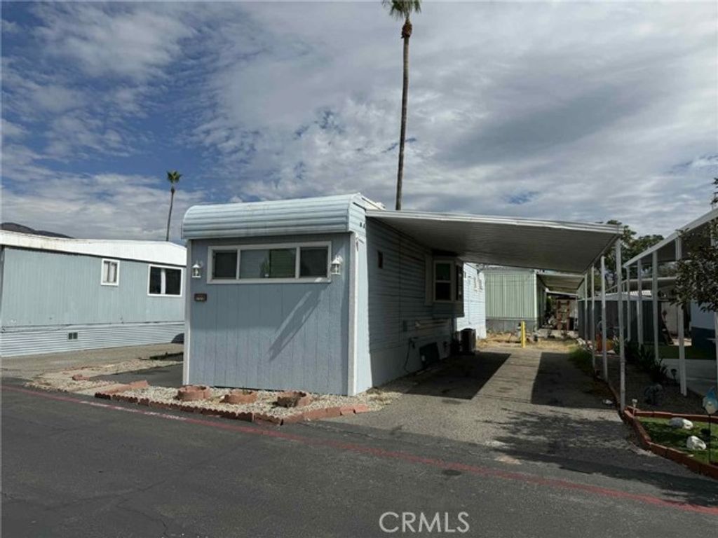 26250 9th Street SPC 105, Highland, CA 92346