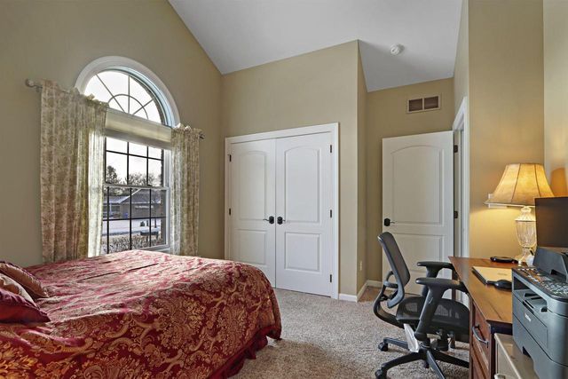 2117 Stonegate ROAD, Burlington, WI 53105