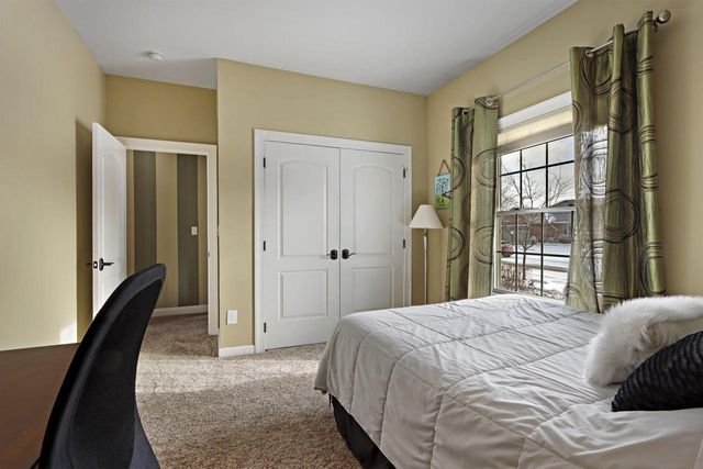 2117 Stonegate ROAD, Burlington, WI 53105