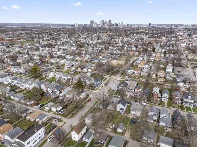 363 E Morrill Avenue, Columbus, OH 43207