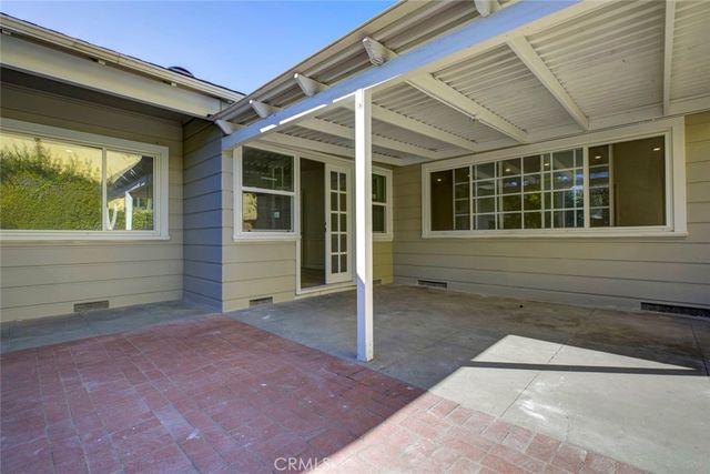 1406 Irving Avenue, Glendale, CA 91201