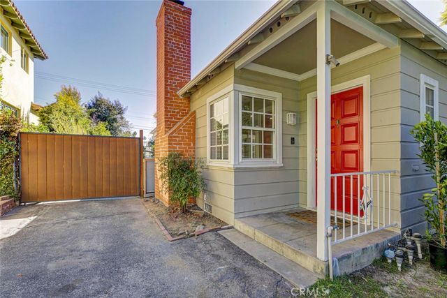 1406 Irving Avenue, Glendale, CA 91201