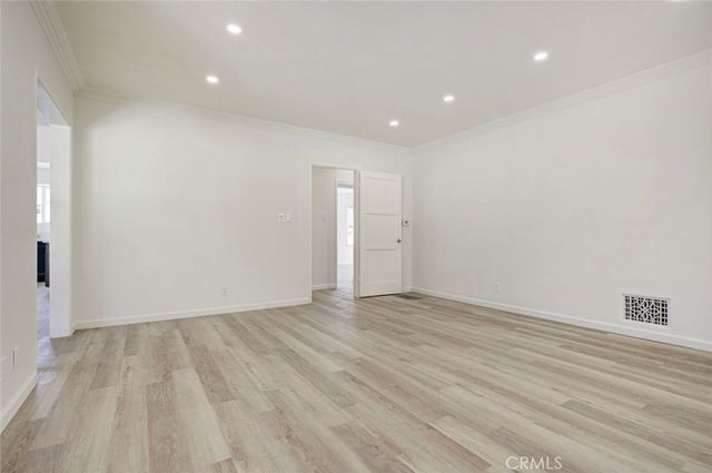 1406 Irving Avenue, Glendale, CA 91201