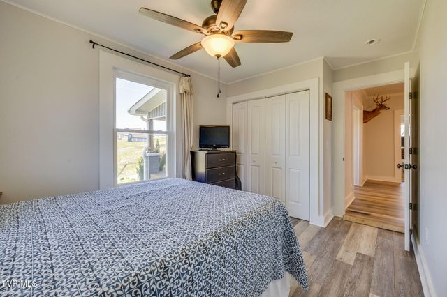 258 Forest View Drive, Jonesborough, TN 37659
