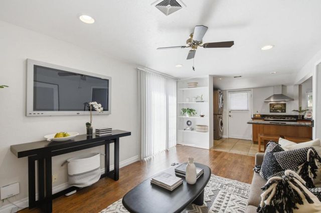 2124 Forest Avenue, Belmont, CA 94002