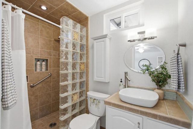 2124 Forest Avenue, Belmont, CA 94002