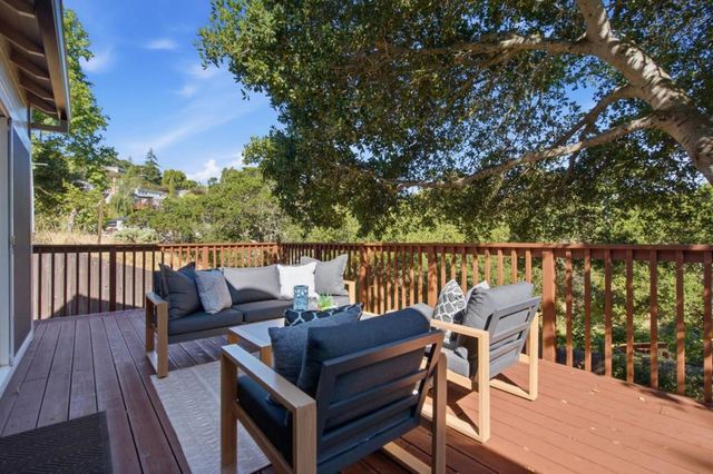 2124 Forest Avenue, Belmont, CA 94002