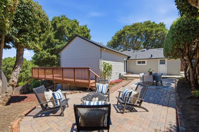 2124 Forest Avenue, Belmont, CA 94002