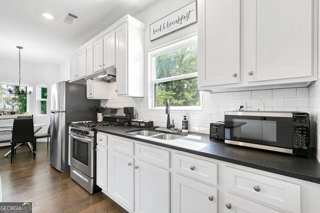 973 Mayson Turner Road NW, Atlanta, GA 30314