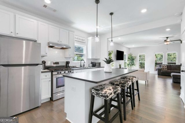 973 Mayson Turner Road NW, Atlanta, GA 30314