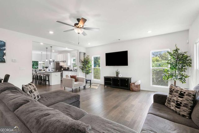 973 Mayson Turner Road NW, Atlanta, GA 30314