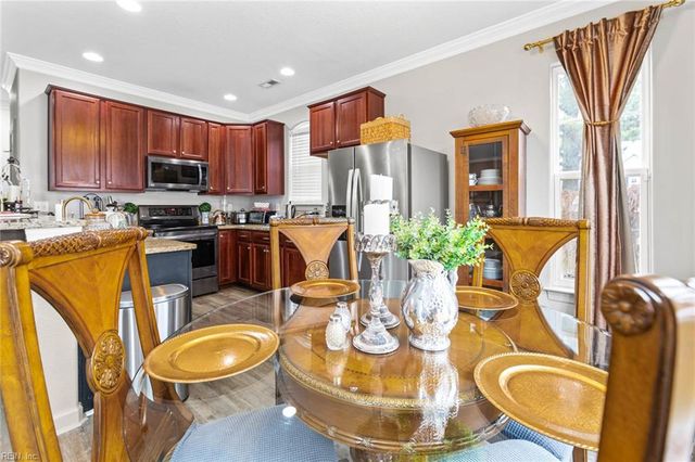 5301 Chalet PL, Virginia Beach, VA 23462