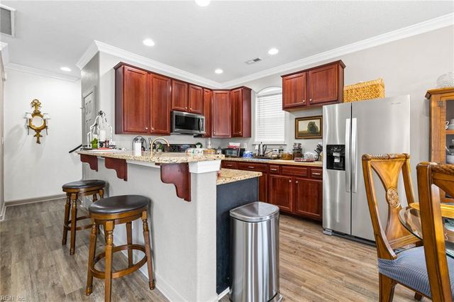 5301 Chalet PL, Virginia Beach, VA 23462