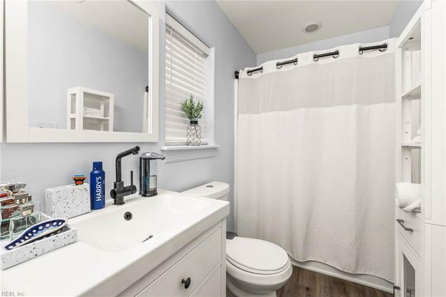 5301 Chalet PL, Virginia Beach, VA 23462