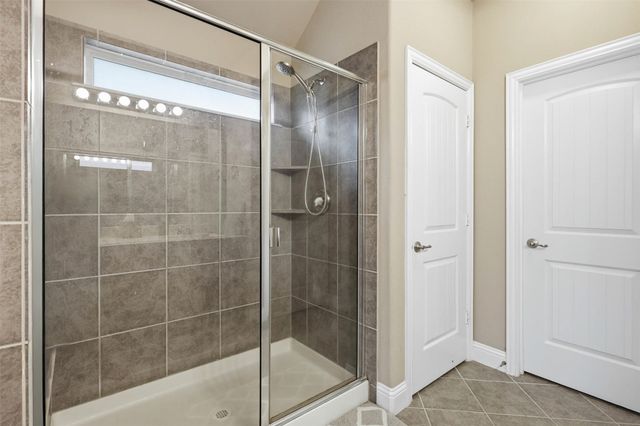4720 Lazy Oaks Street, Fort Worth, TX 76244