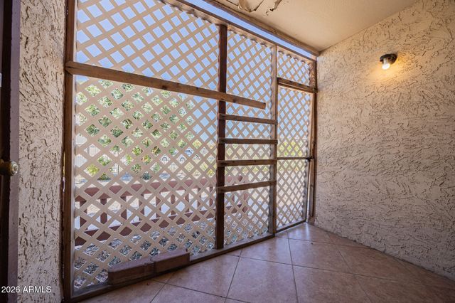2121 W ROYAL PALM Road 1016, Phoenix, AZ 85021