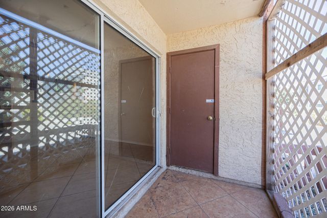 2121 W ROYAL PALM Road 1016, Phoenix, AZ 85021