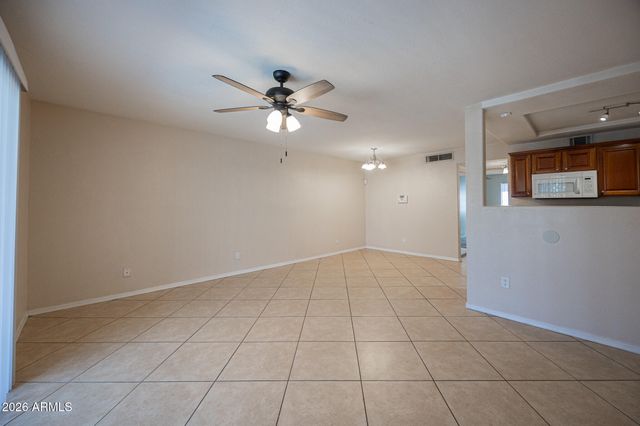 2121 W ROYAL PALM Road 1016, Phoenix, AZ 85021
