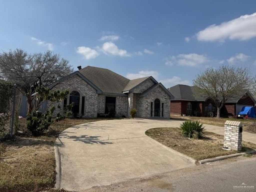 1303 Sherwood Drive, Mission, TX 78572