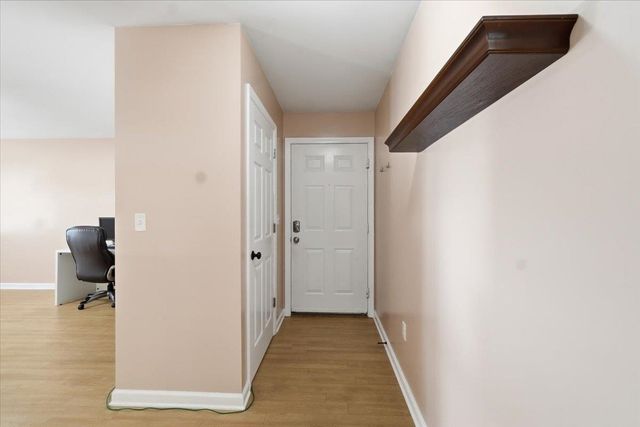 53 Twin Oaks Terrace, South Burlington, VT 05403