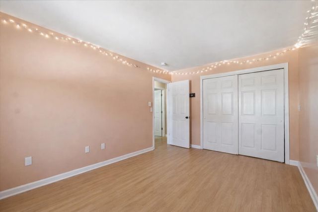 53 Twin Oaks Terrace, South Burlington, VT 05403