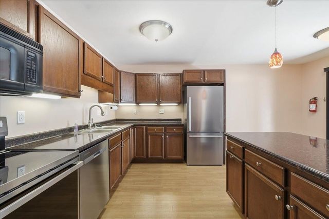 53 Twin Oaks Terrace, South Burlington, VT 05403