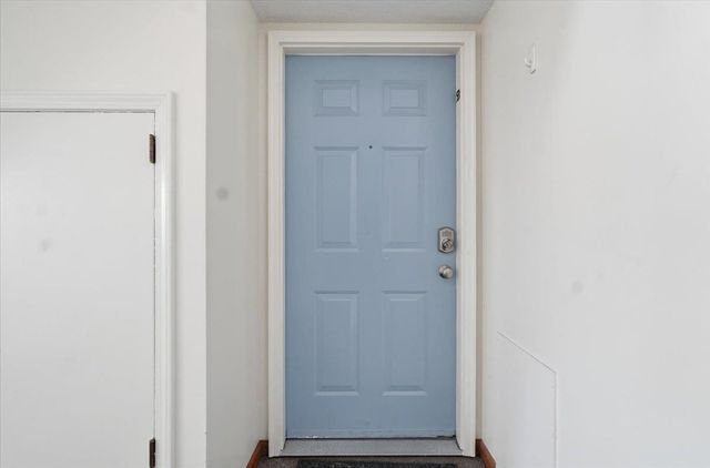 53 Twin Oaks Terrace, South Burlington, VT 05403