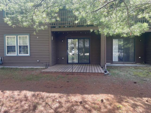 53 Twin Oaks Terrace, South Burlington, VT 05403