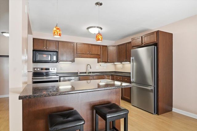53 Twin Oaks Terrace, South Burlington, VT 05403