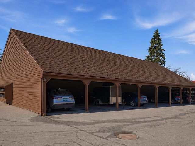 53 Twin Oaks Terrace, South Burlington, VT 05403
