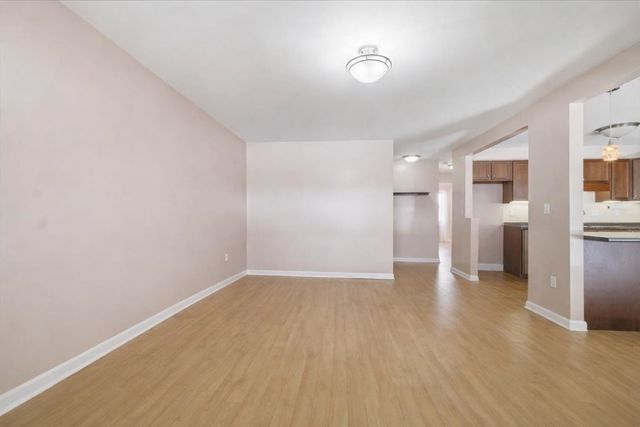 53 Twin Oaks Terrace, South Burlington, VT 05403