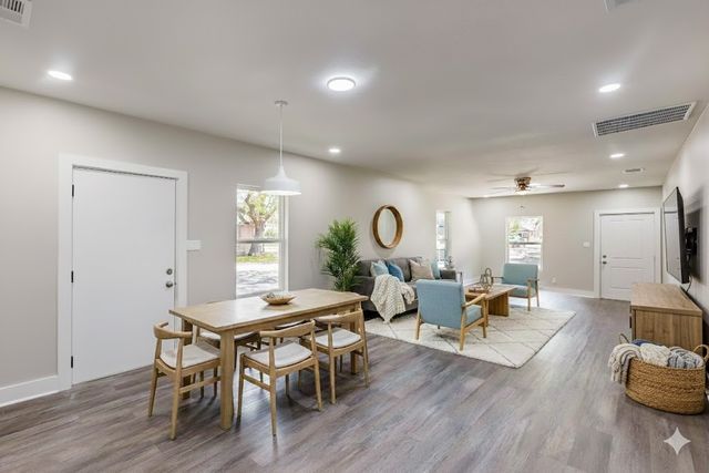 1500 W Collin Street, Corsicana, TX 75110