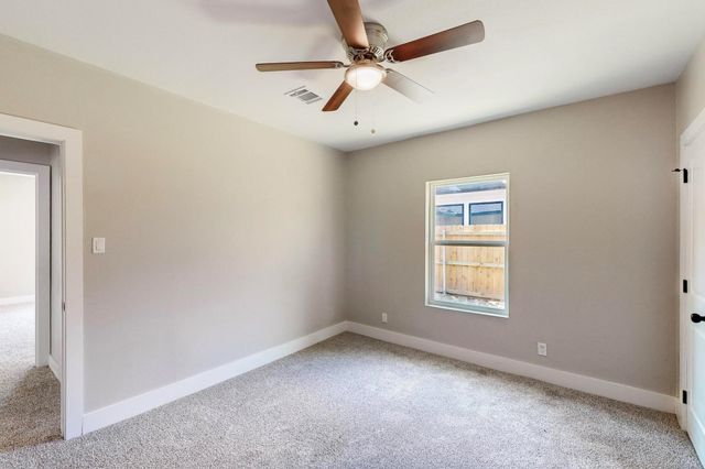 1500 W Collin Street, Corsicana, TX 75110