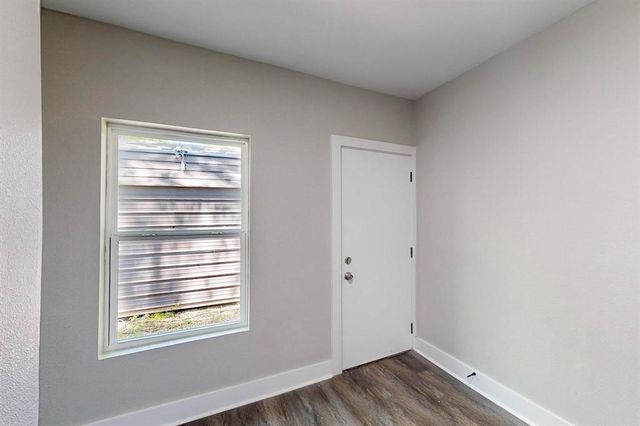 1500 W Collin Street, Corsicana, TX 75110