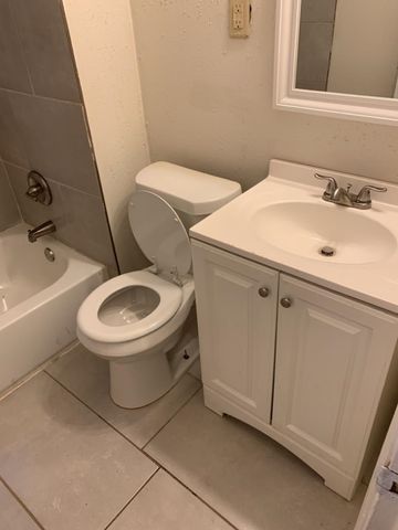 3186 W SHIRLEY CIR, Memphis, TN 38127