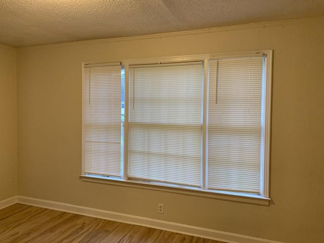 3186 W SHIRLEY CIR, Memphis, TN 38127