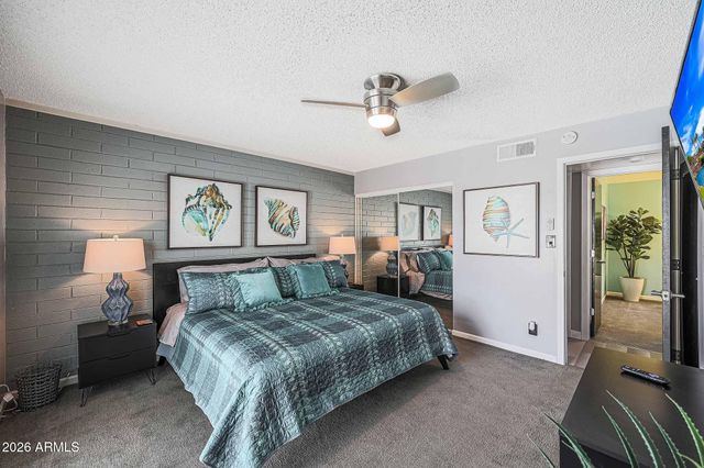 2201 E MARILYN Road, Phoenix, AZ 85022